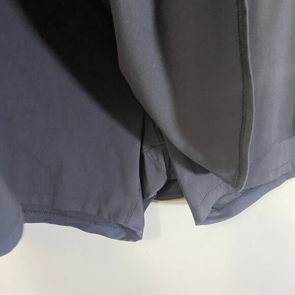 Old Navy Active High-Waisted Powersoft Back Pleated Skort Black Plus Size 4X - Picture 2 of 9